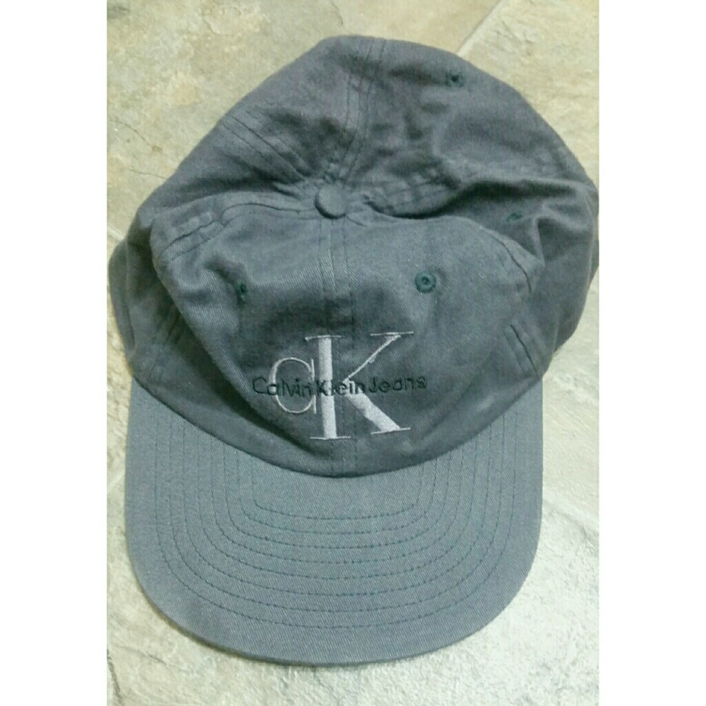 Urban Outfitters Calvin Klein Dad hat - Picture 1 of 3